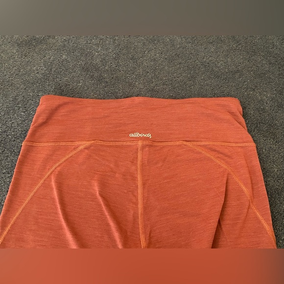 SOLD* Allbirds Mauve Pink Merino Blend Leggings Medium - Picture 4 of 5